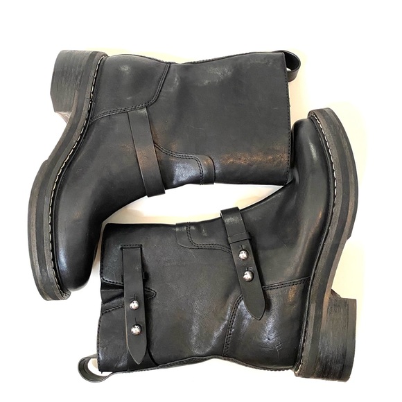 rag & bone Leather Moto Biker Boots Buckle Detail Black
NWT - Picture 11 of 16